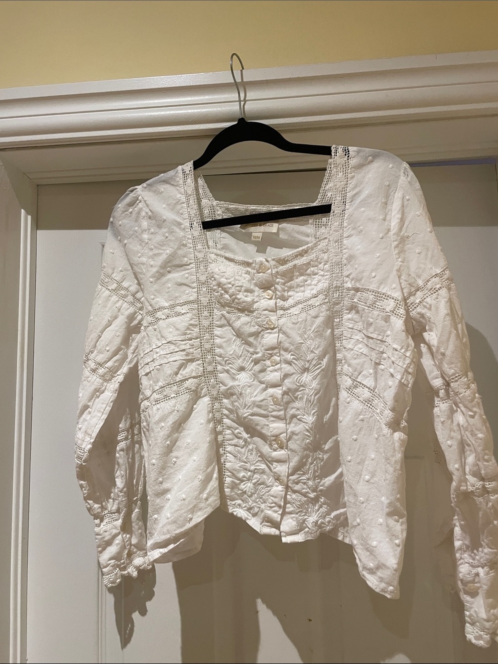 Jennifer & Grace White Embroidered Blouse French Romantic Cottagecore M